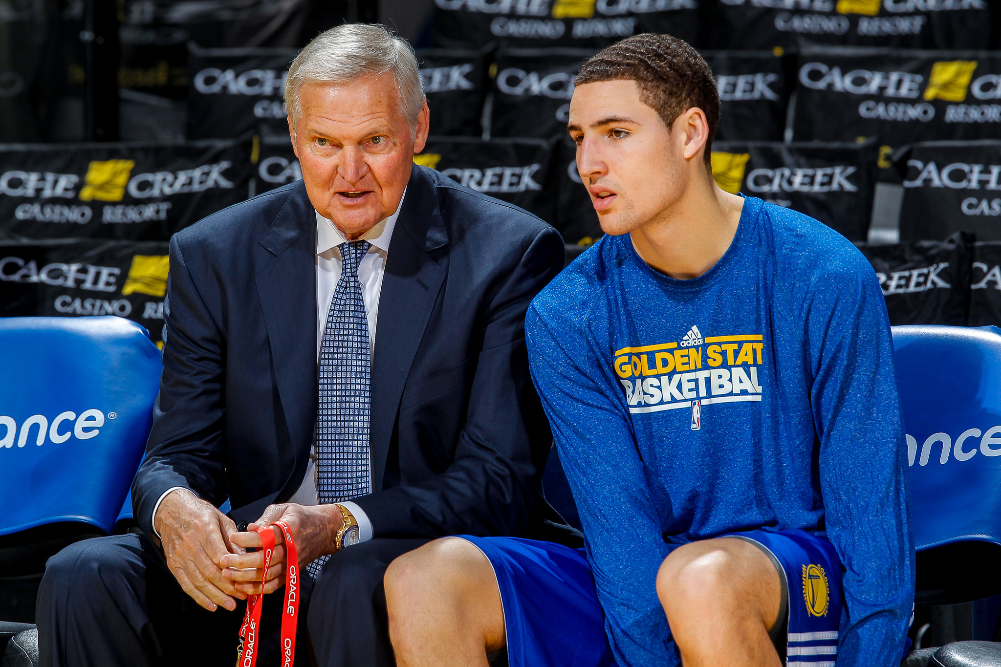 NBA最佳阵容公布：湖人球员入选（NBA最佳阵容出炉：湖人队员在列）