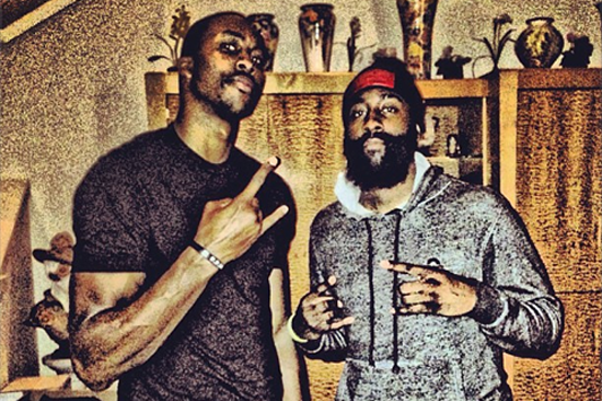 巴萨官方：博阿滕与俱乐部无合作关系；对前后矛盾的形象道歉（巴萨声明：否认与博阿滕合作，并就前后矛盾的形象致歉）